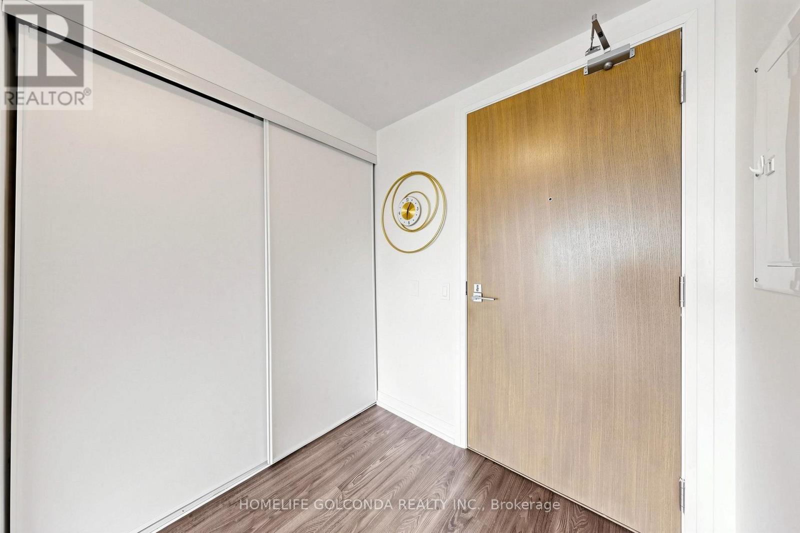 #2714 251 JARVIS STREET - 34