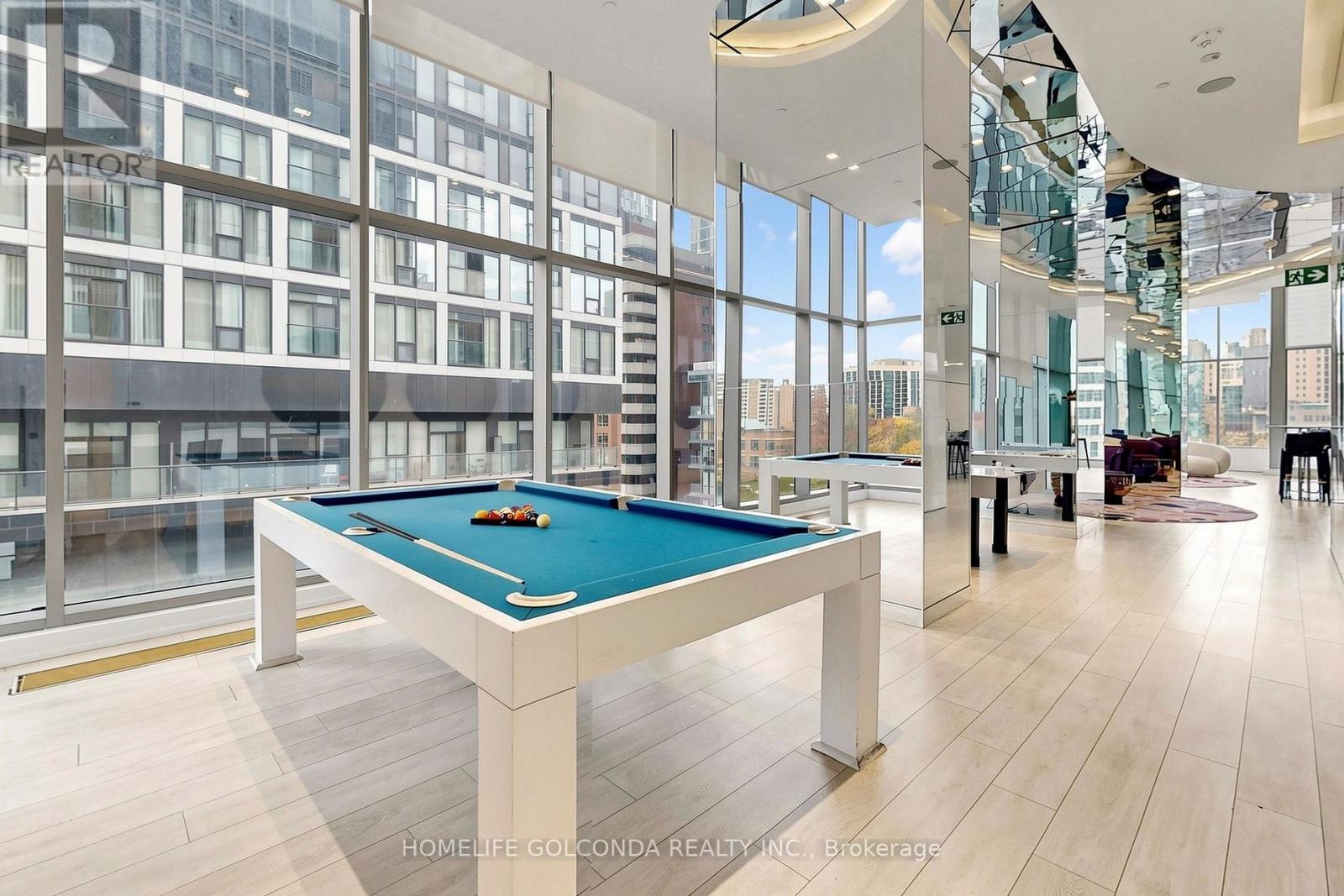 #2714 251 JARVIS STREET - 43