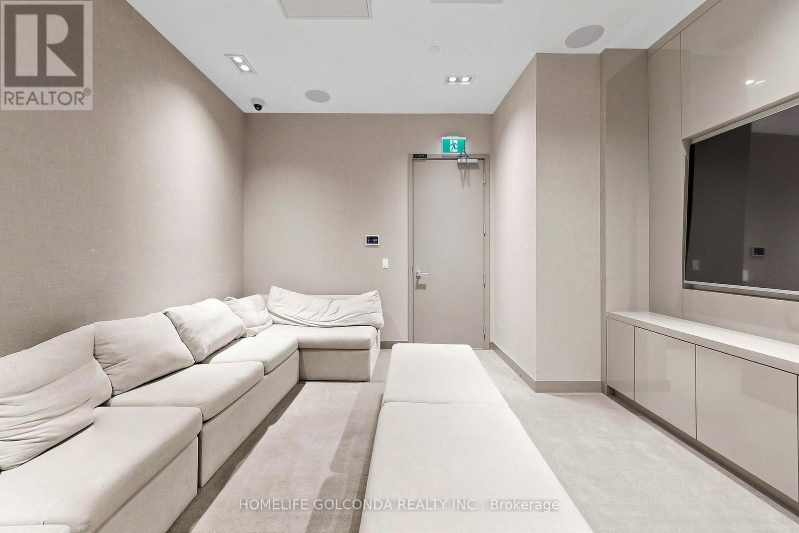#2714 251 JARVIS STREET - 44