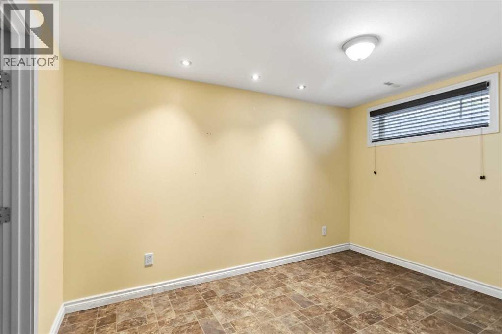 130 St. Laurent Way - 37