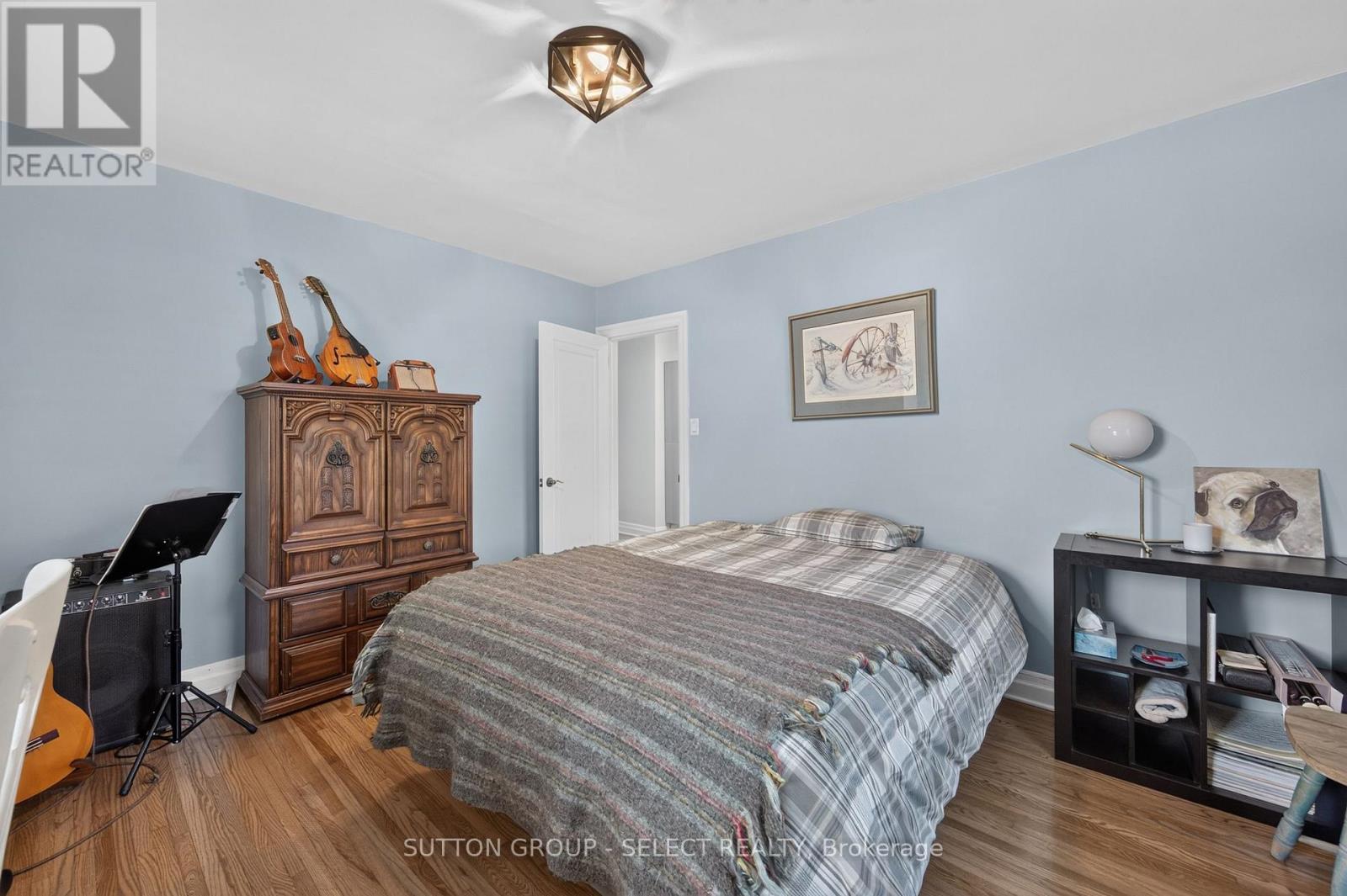 429 JARVIS STREET - 22