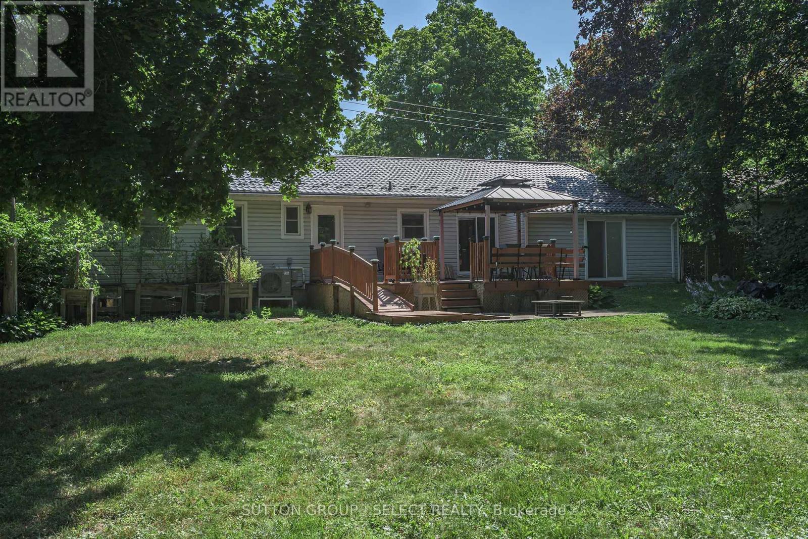 429 JARVIS STREET - 31