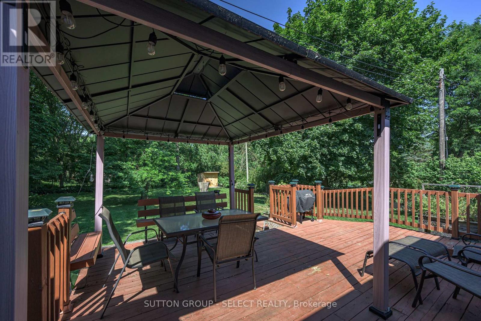 429 JARVIS STREET - 35