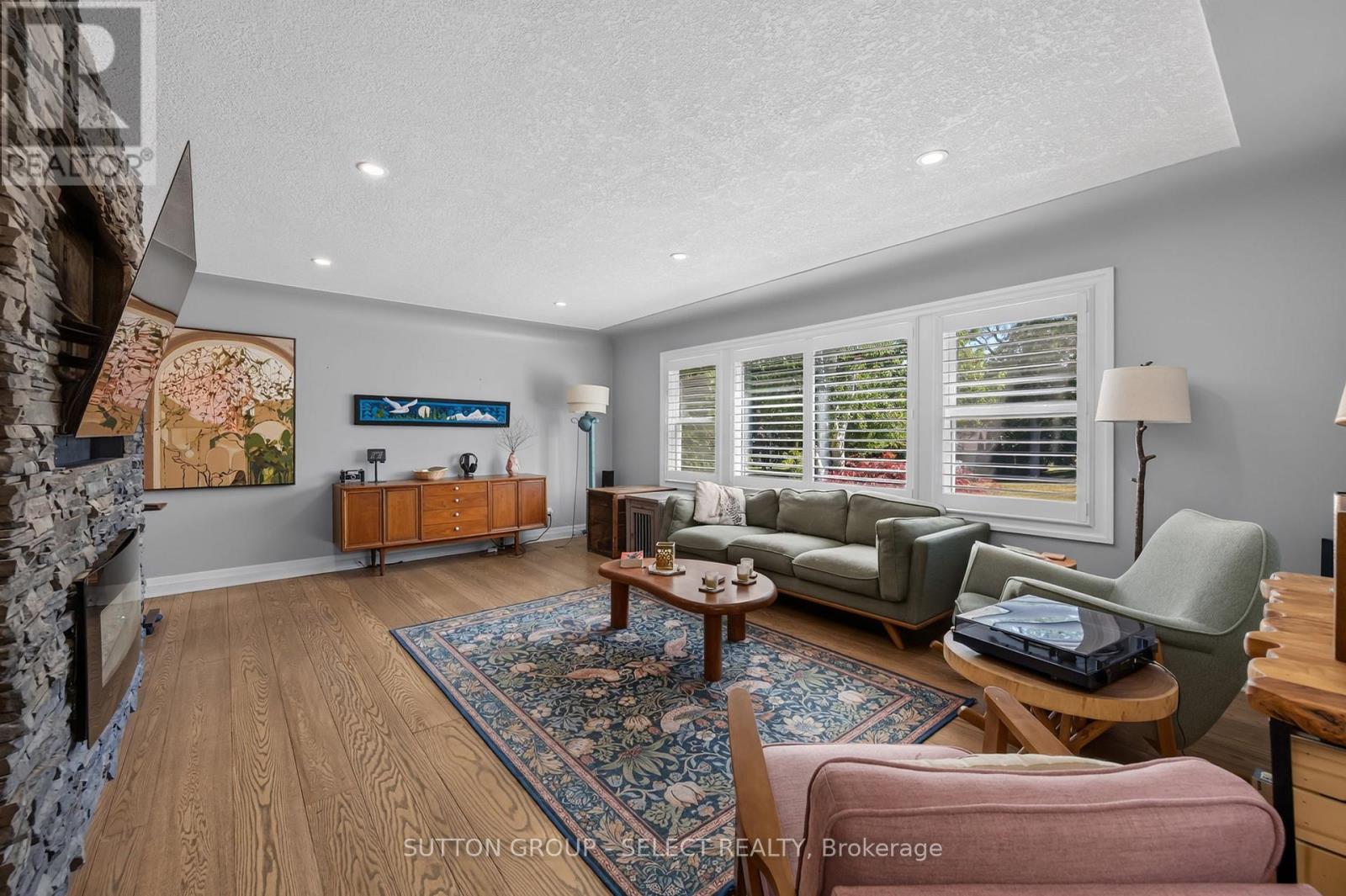 429 JARVIS STREET - 5