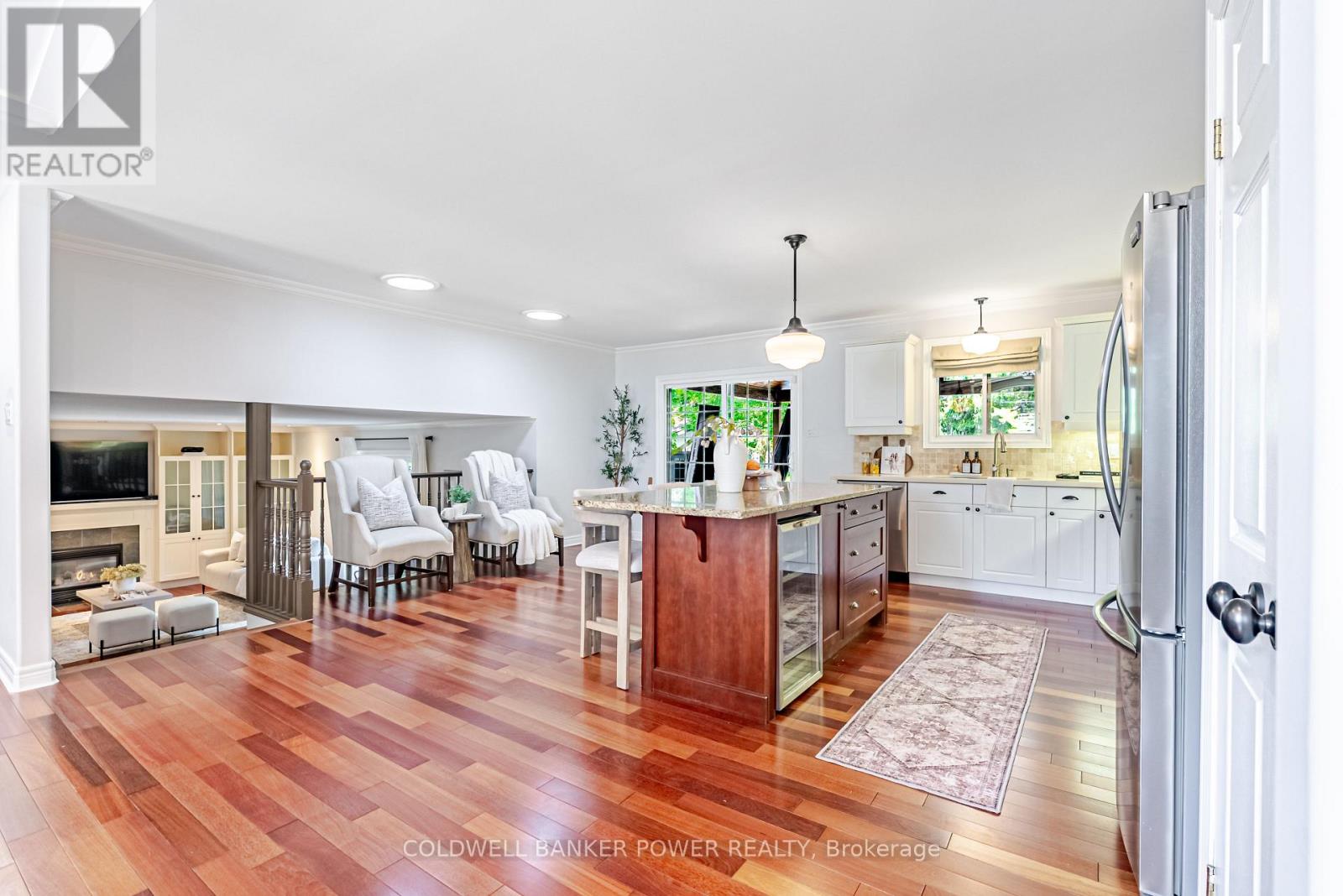 12 DAVENTRY WAY - Image 9