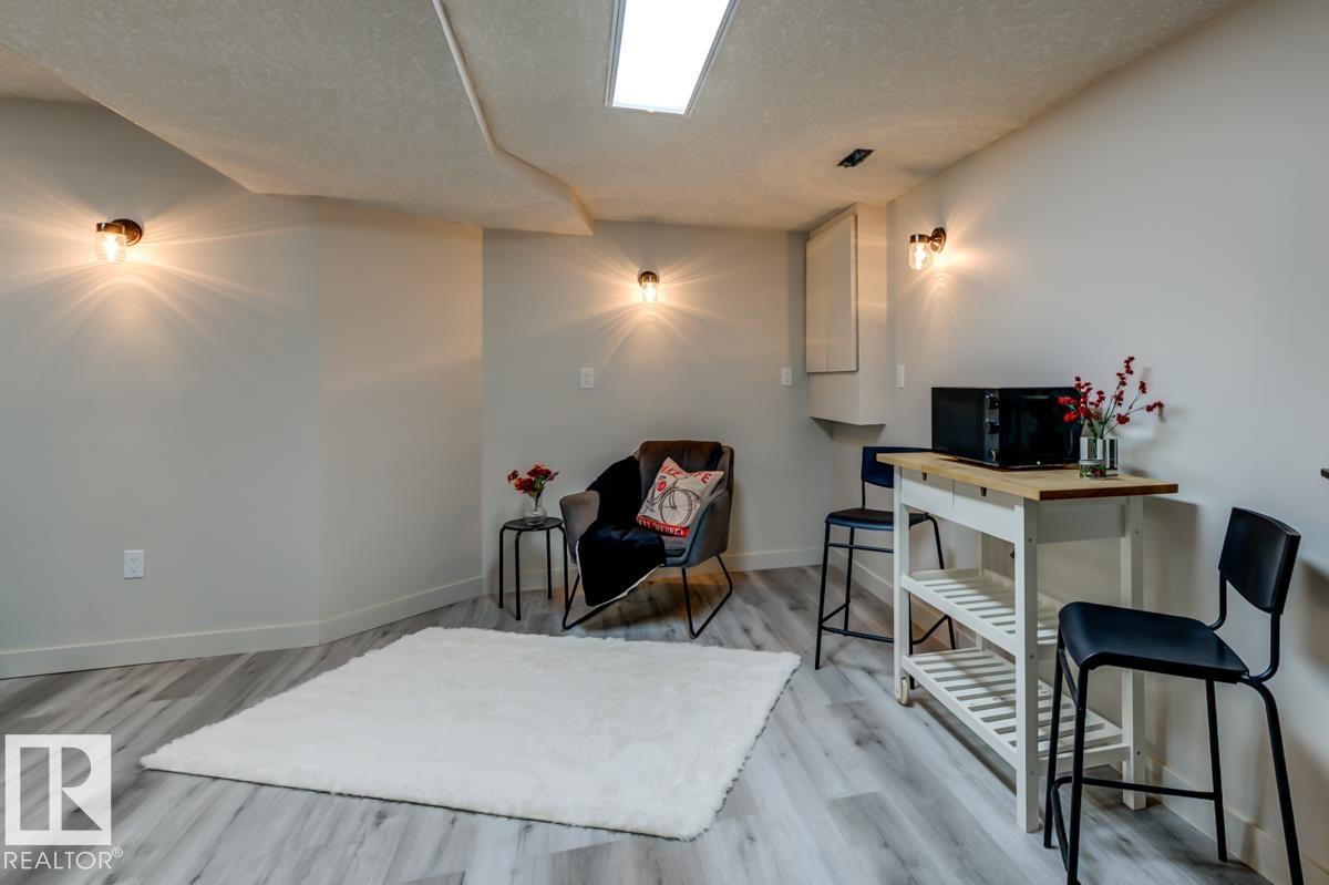 7539 188 Street NW - 48