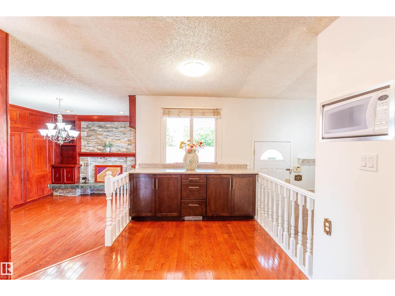 16524 116 ST NW - 16
