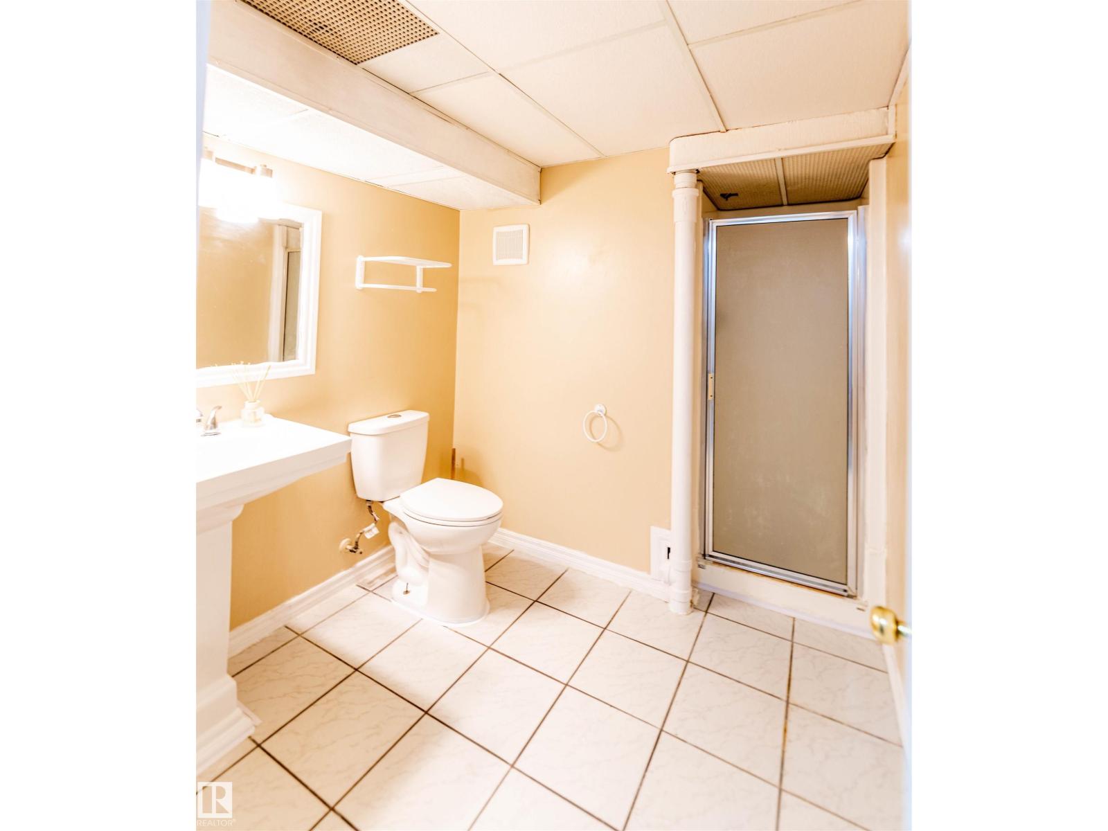 16524 116 ST NW - 42