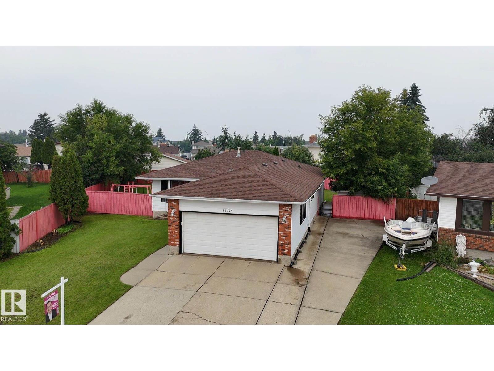 16524 116 ST NW - 47