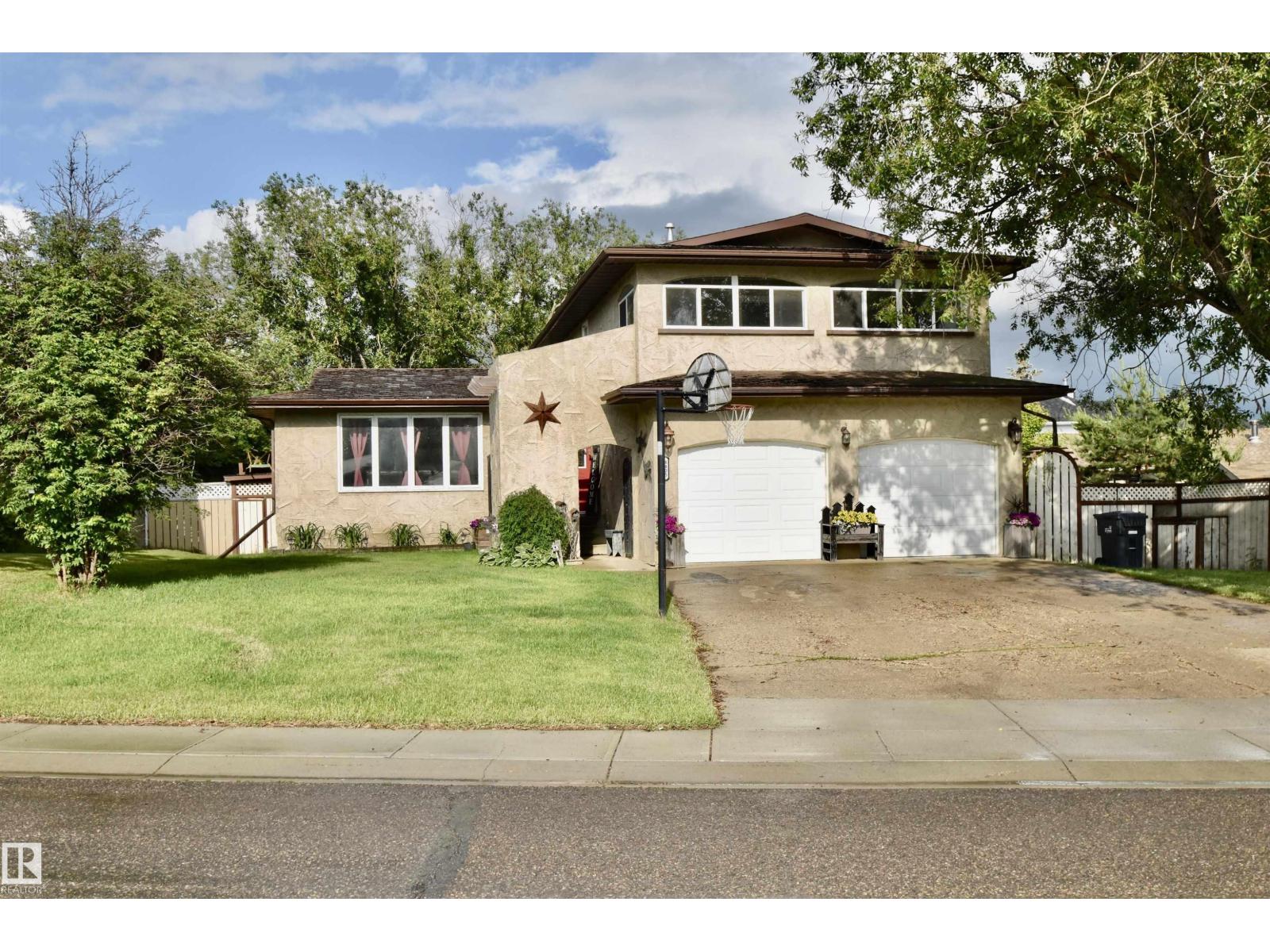 4405 46A ST - 1