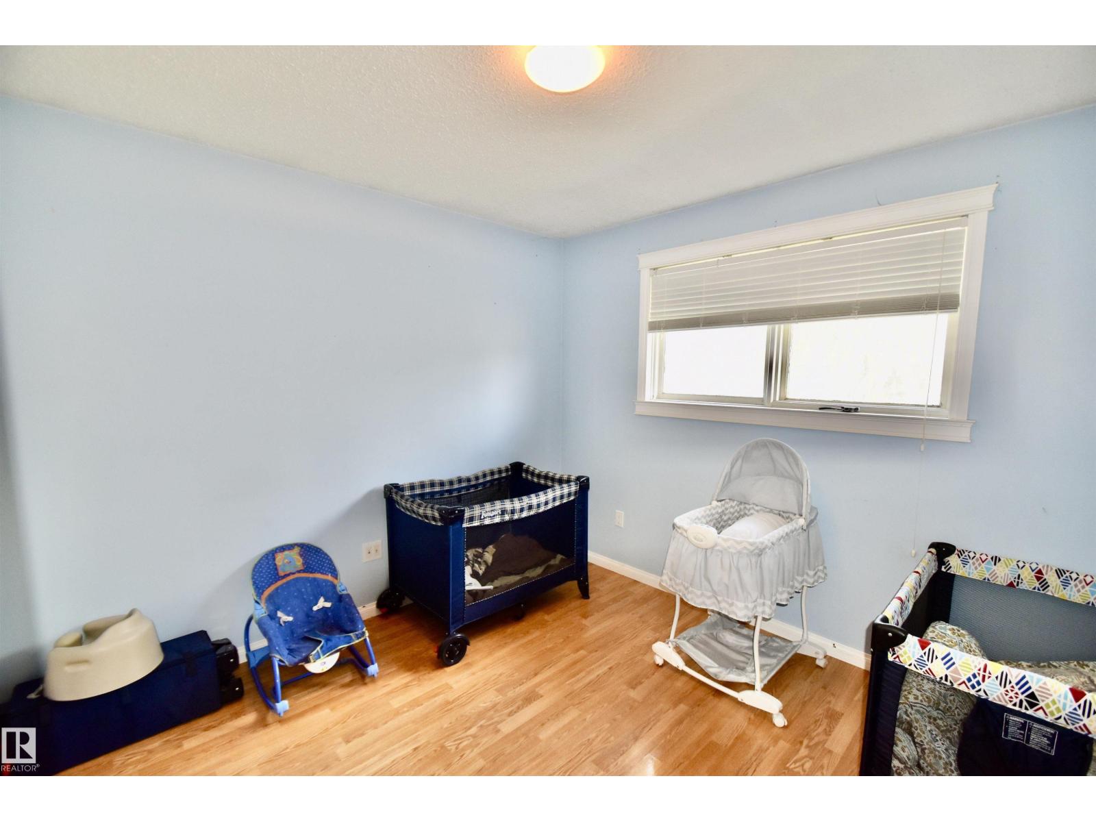 4405 46A ST - 18