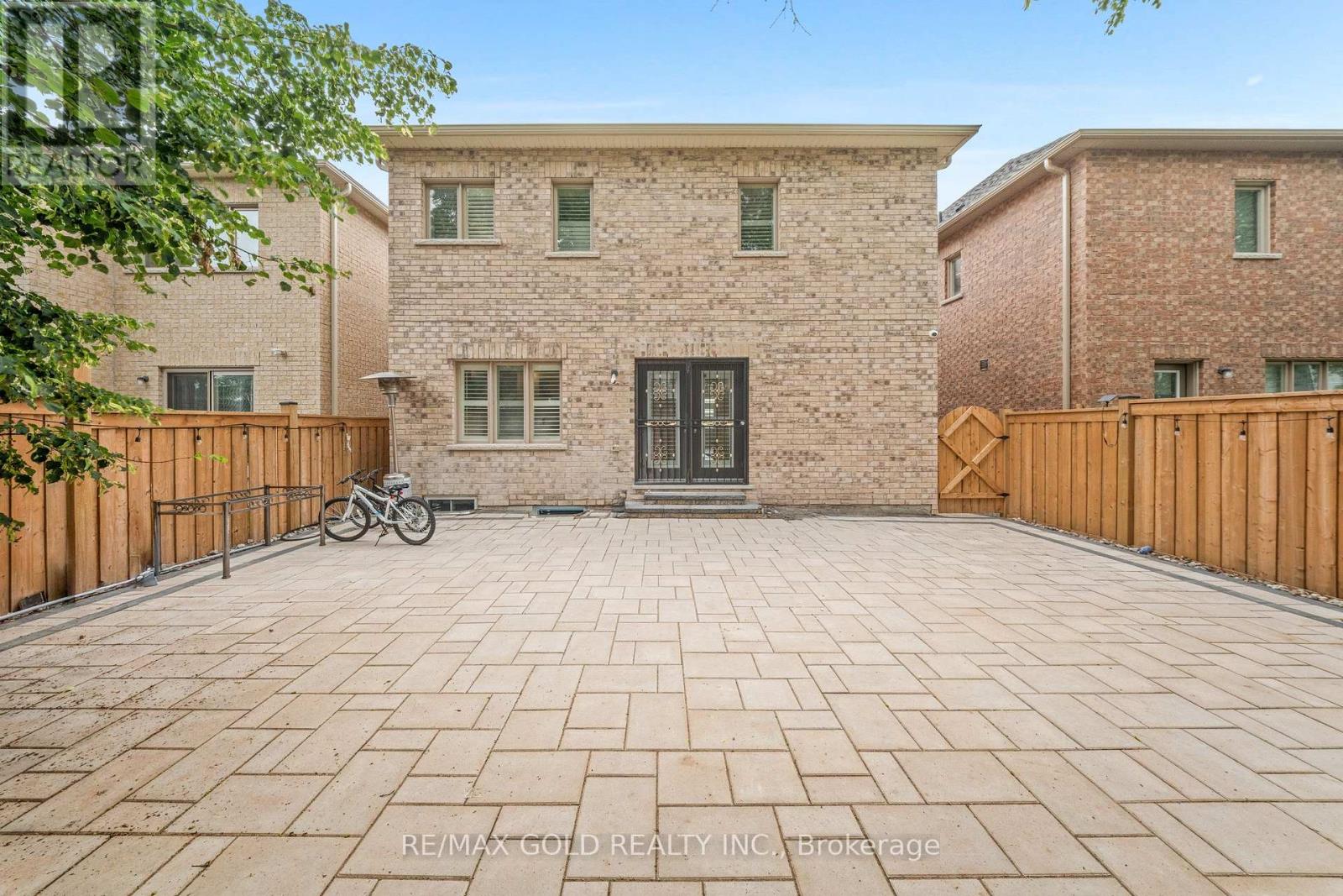 271 FLEETWOOD DRIVE - Image 48