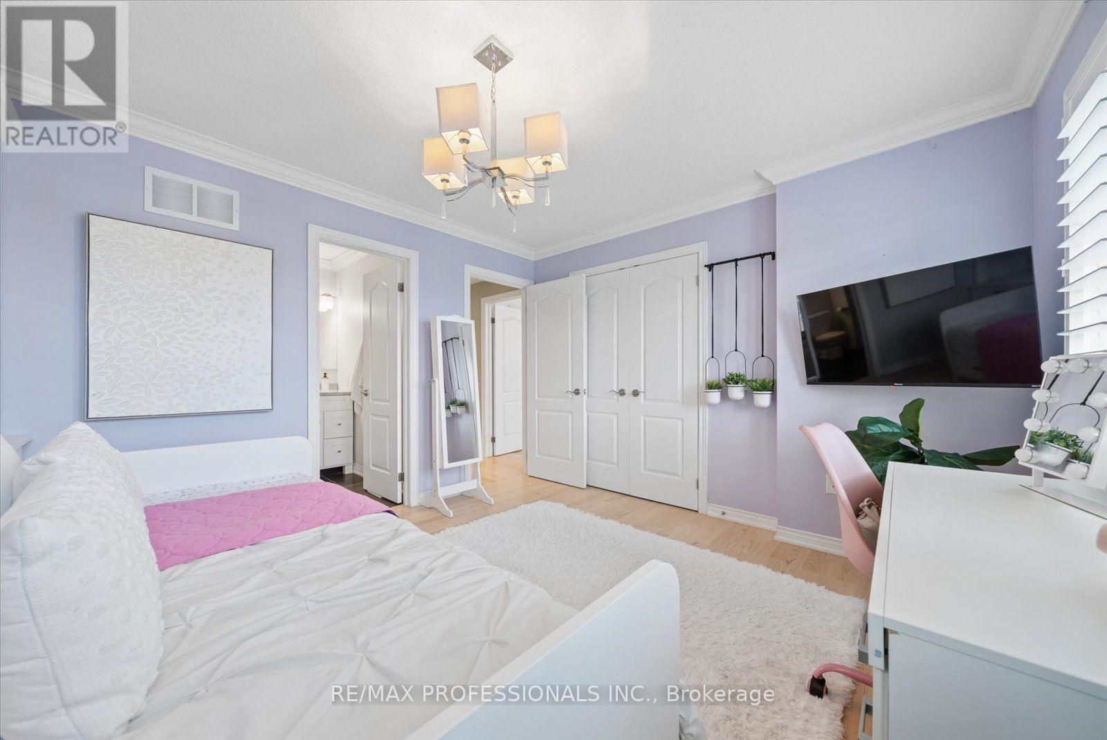 28 ROMA DRIVE - Image 28