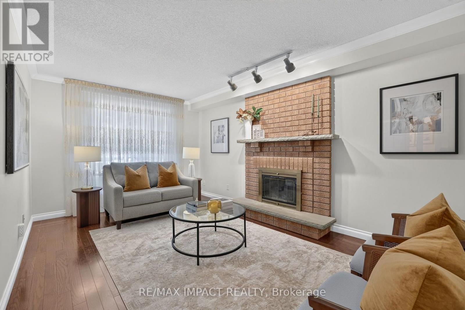 2358 WILDWOOD CRESCENT - 17