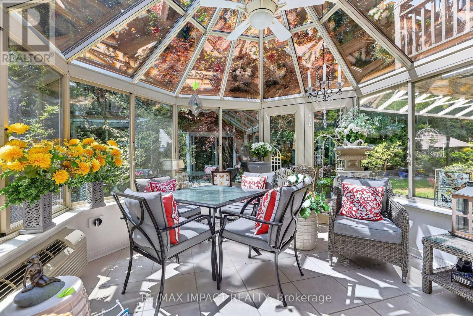 2358 WILDWOOD CRESCENT - 42