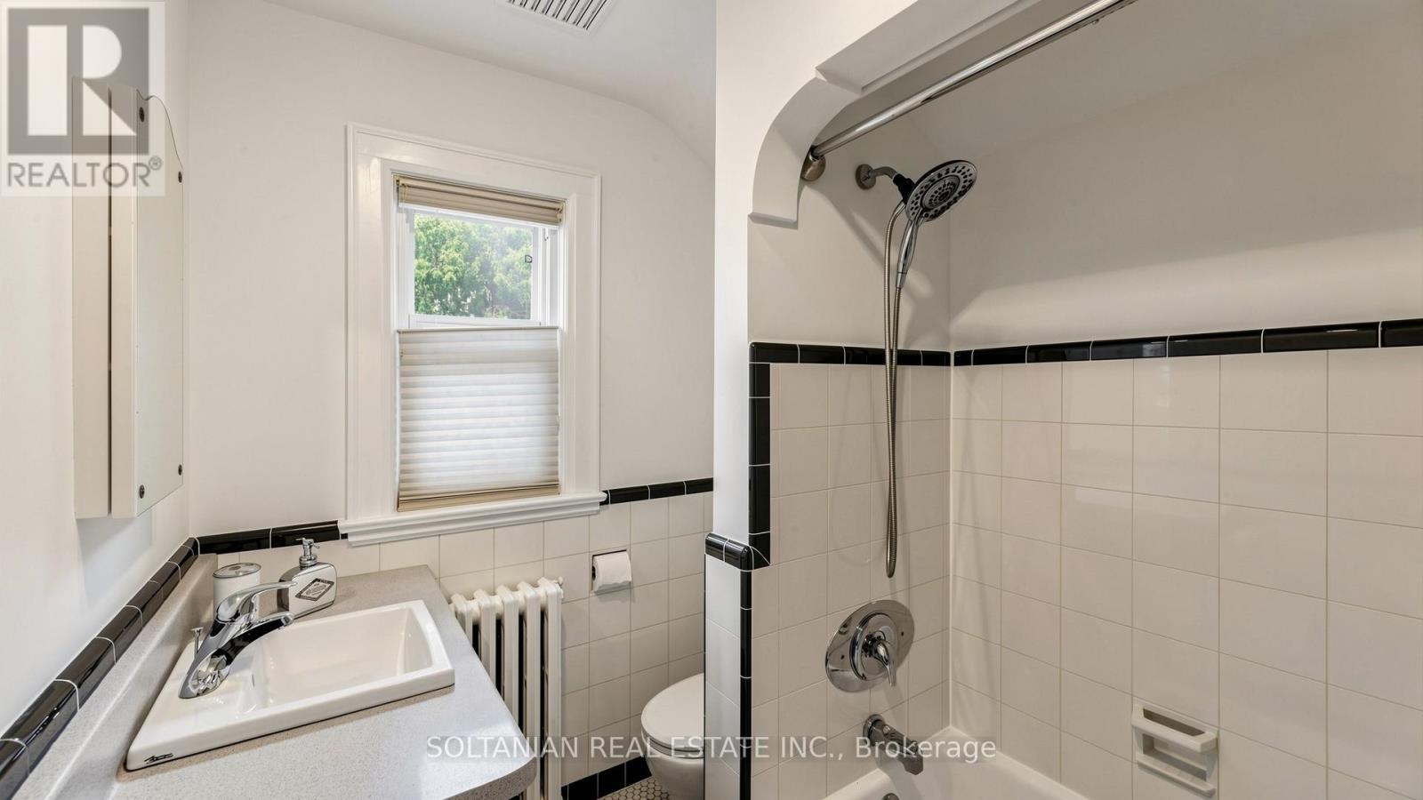 39 FAIRSIDE AVENUE - Image 31