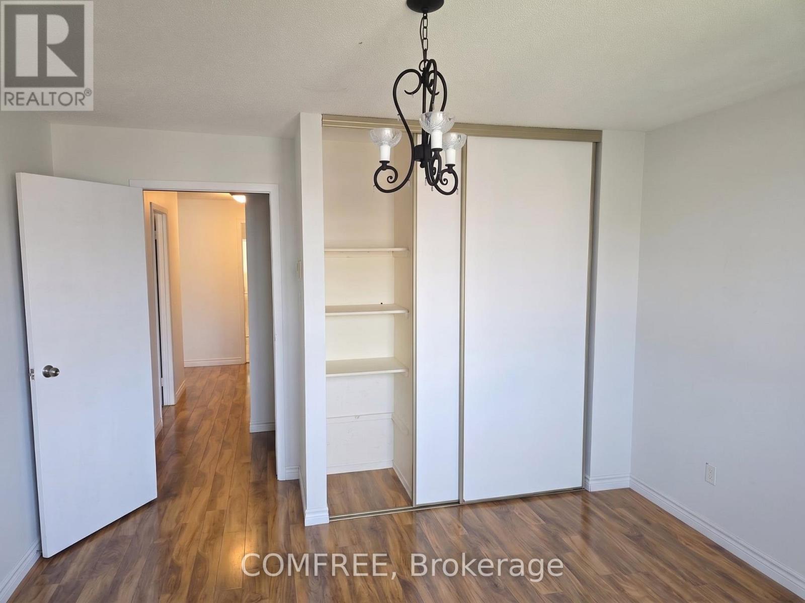 #41 136 CONWAY DRIVE - Image 12