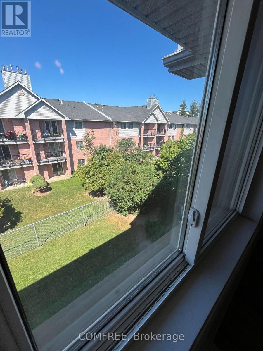 #41 136 CONWAY DRIVE - Image 17