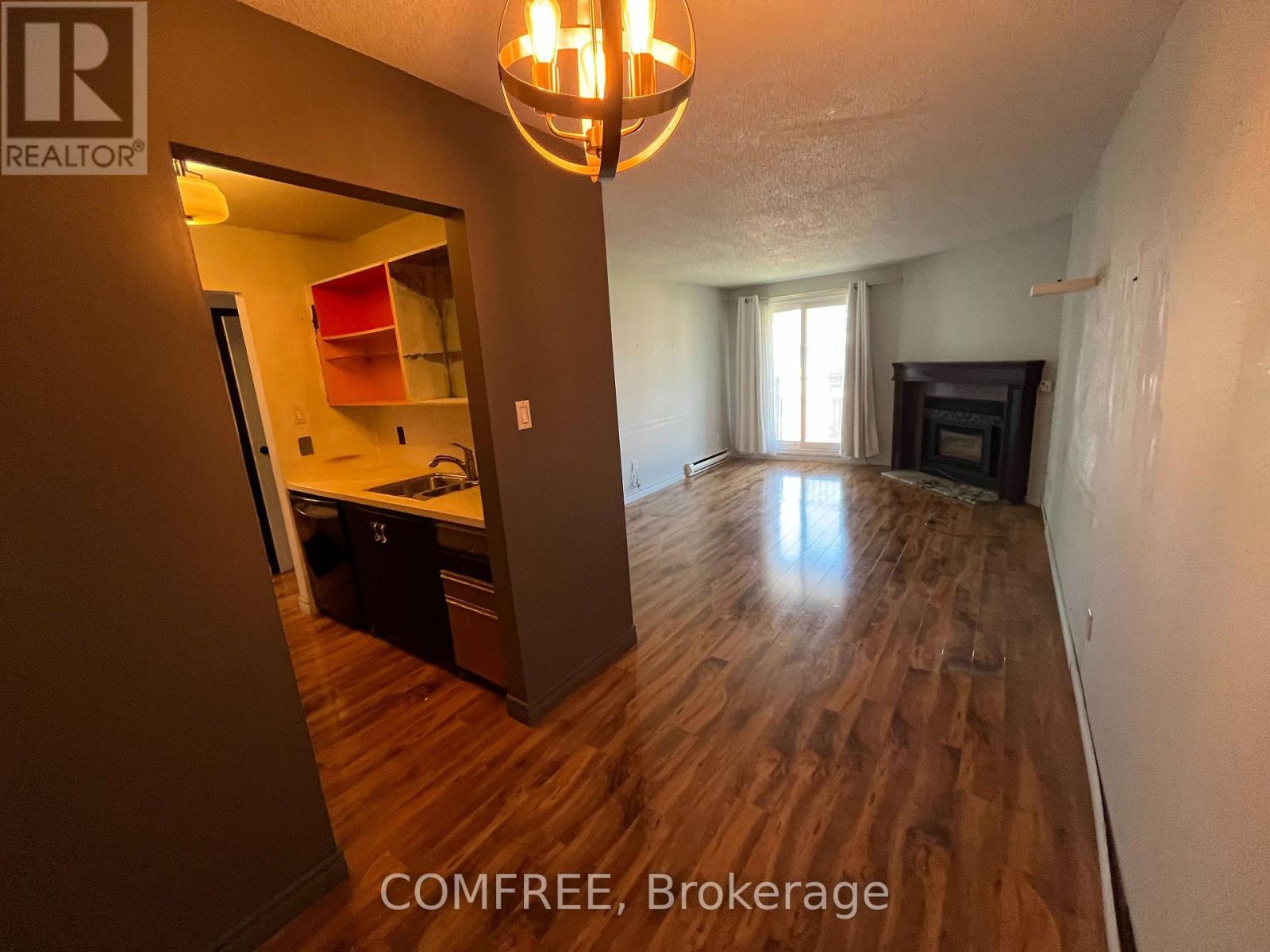 #41 136 CONWAY DRIVE - 2