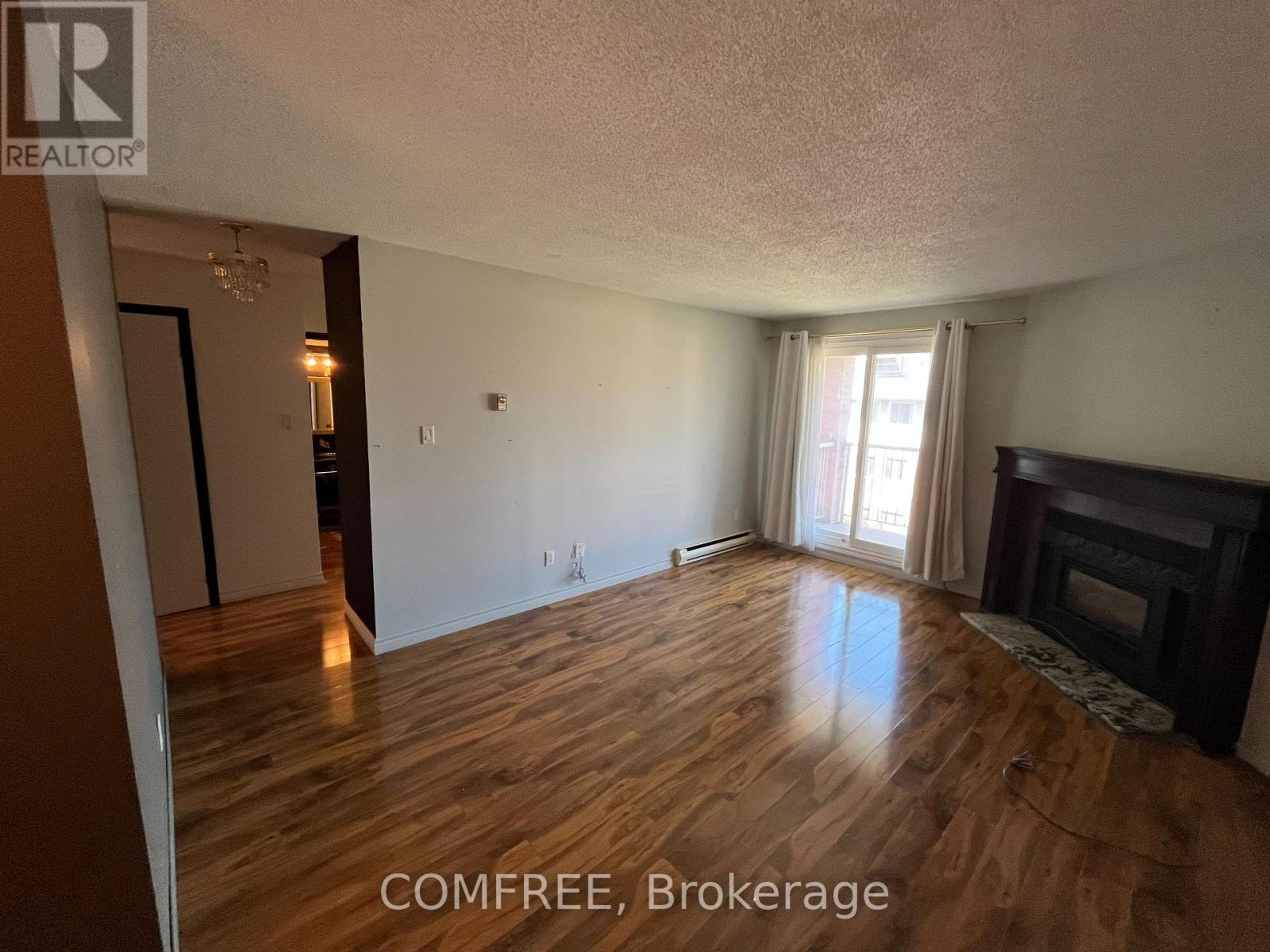 #41 136 CONWAY DRIVE - Image 6