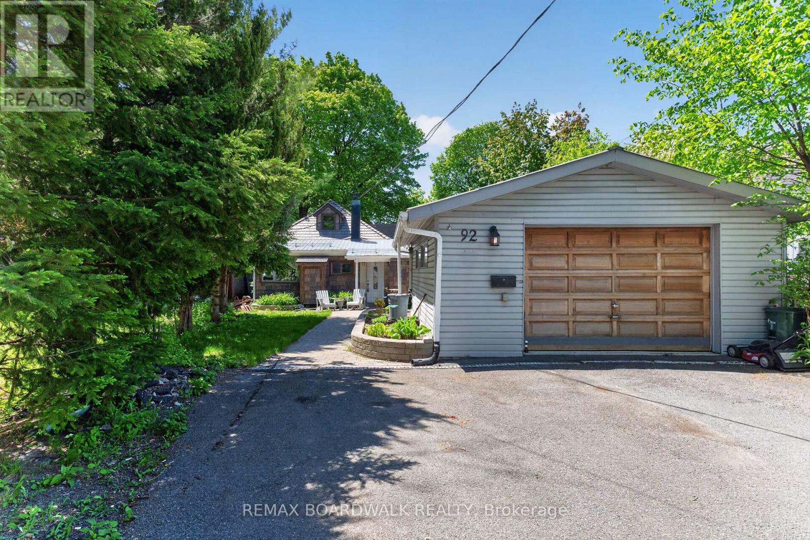 2 Bed, 2 Bath Land for Sale in Ottawa – 92 ORVIGALE ROAD, Ottawa – MLS# X13597602 - Image 13