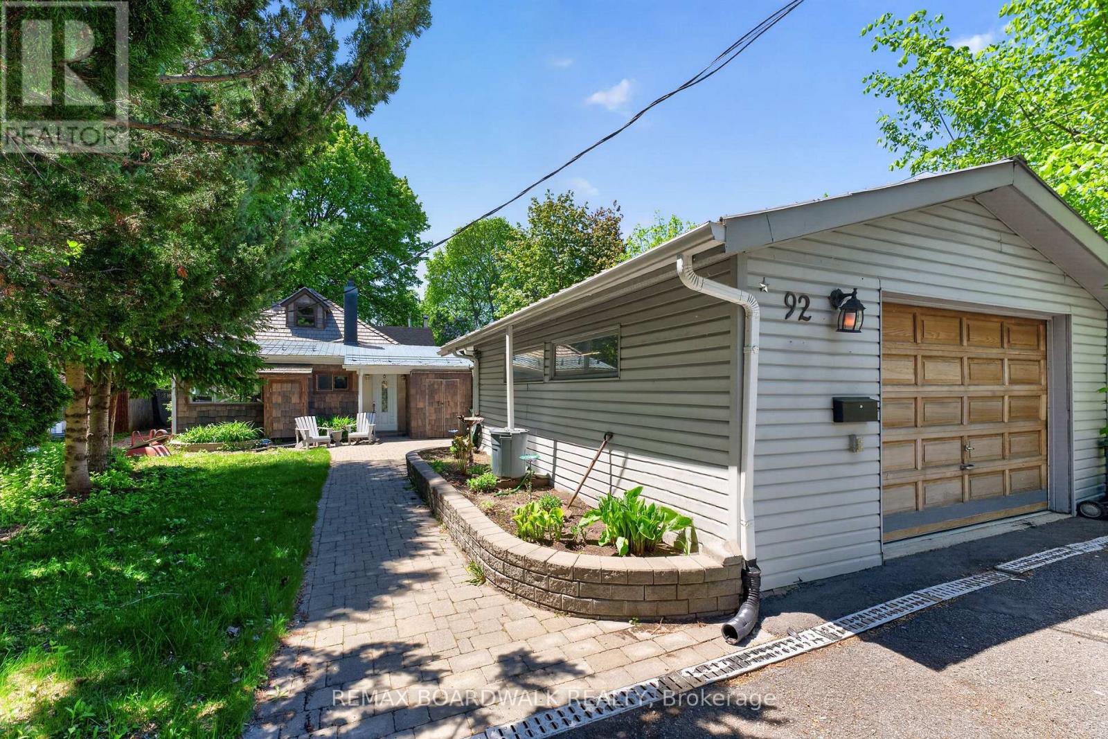 2 Bed, 2 Bath Land for Sale in Ottawa – 92 ORVIGALE ROAD, Ottawa – MLS# X13597602 - Image 14