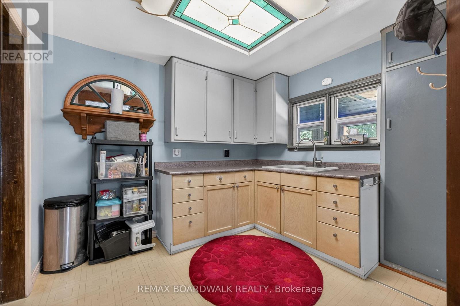 2 Bed, 2 Bath Land for Sale in Ottawa – 92 ORVIGALE ROAD, Ottawa – MLS# X13597602 - Image 19