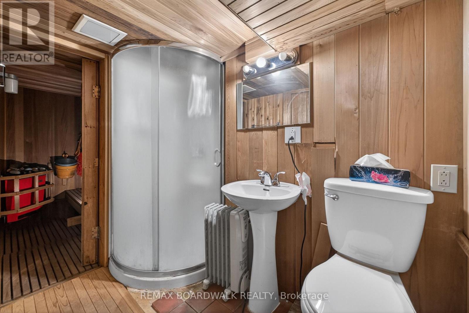 2 Bed, 2 Bath Land for Sale in Ottawa – 92 ORVIGALE ROAD, Ottawa – MLS# X13597602 - Image 38
