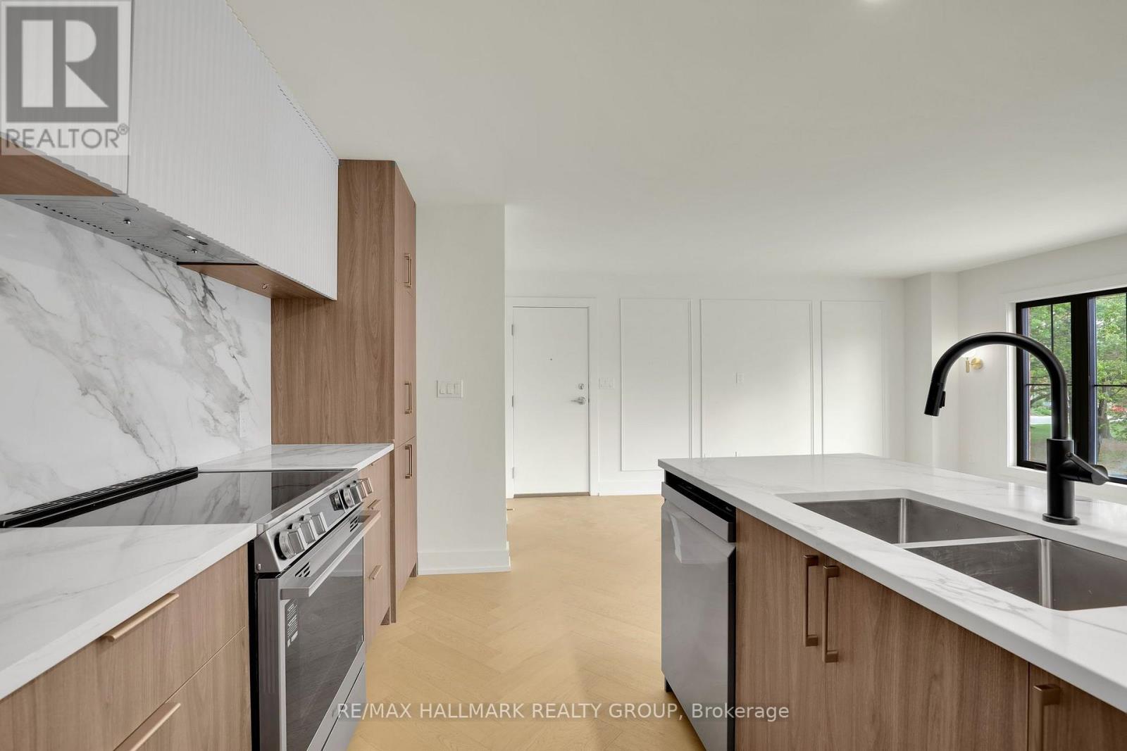 3 Bed, 2 Bath Multi-Family for Rent in Ottawa – 2 – 13 ELLA STREET, Ottawa – MLS# X13597700 - Image 17