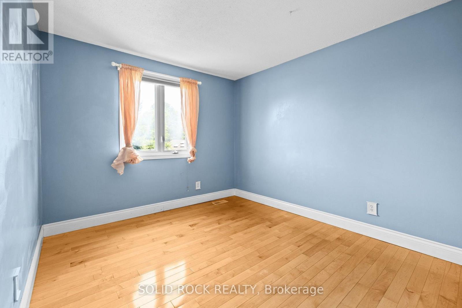 3 Bed, 3 Bath House for Rent in Ottawa – 1631 CHARBONNEAU STREET, Ottawa – MLS# X13597730 - Image 25