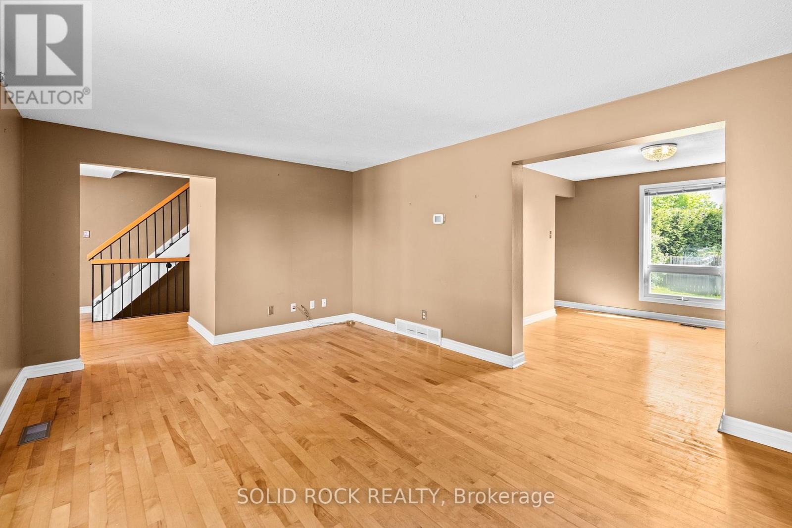 3 Bed, 3 Bath House for Rent in Ottawa – 1631 CHARBONNEAU STREET, Ottawa – MLS# X13597730 - Image 9