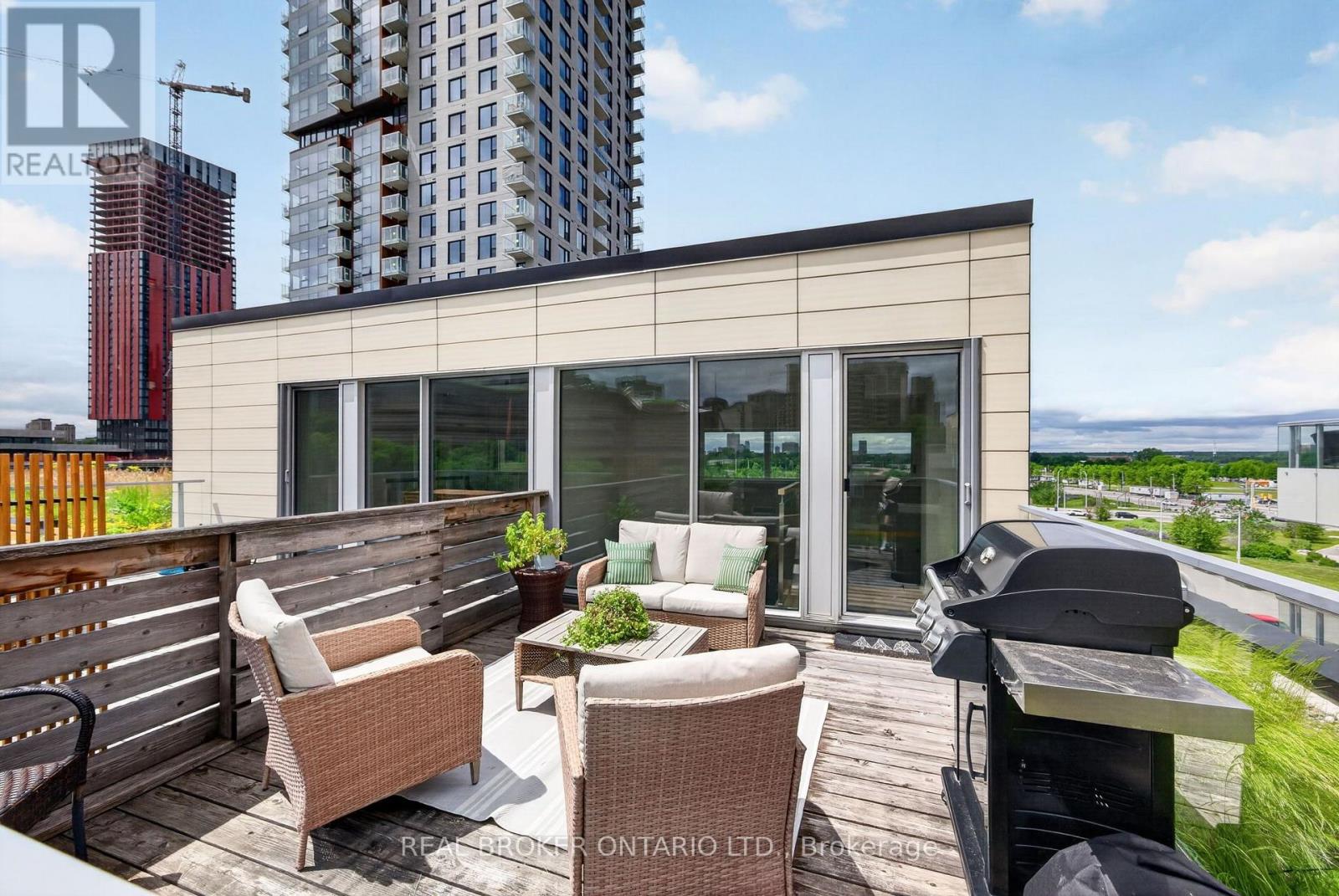 #317 300 B LETT STREET - Image 33