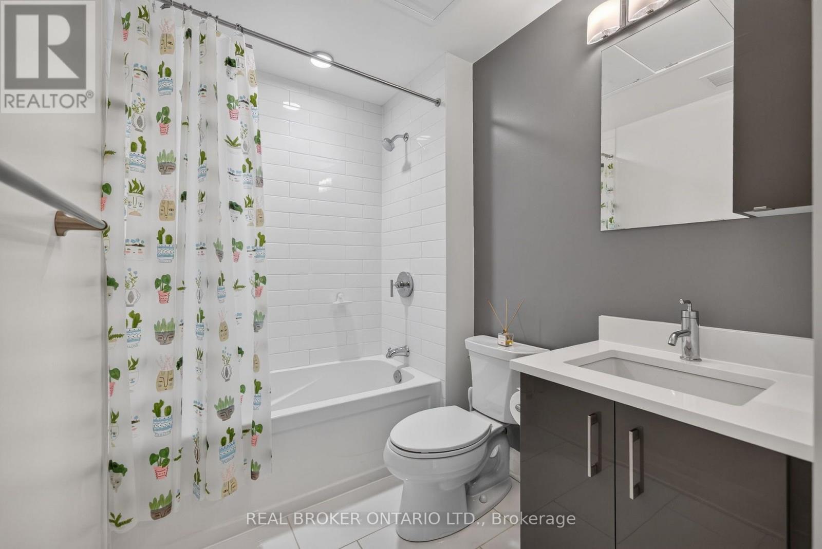 #317 300 B LETT STREET - Image 9