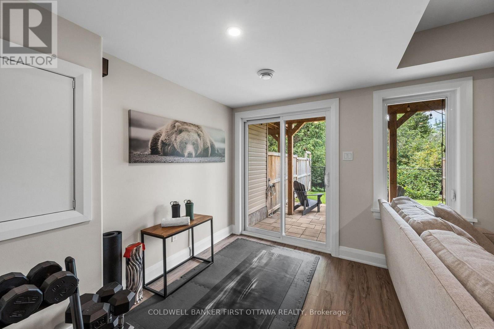 94 PORTER STREET - Image 40