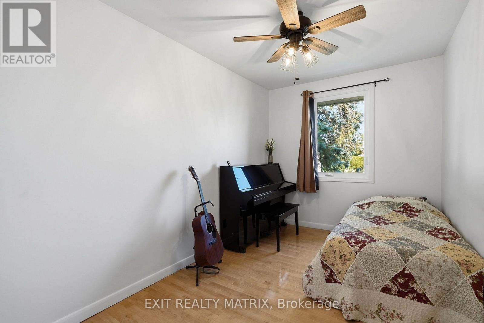 693 CARTIER STREET - Image 17