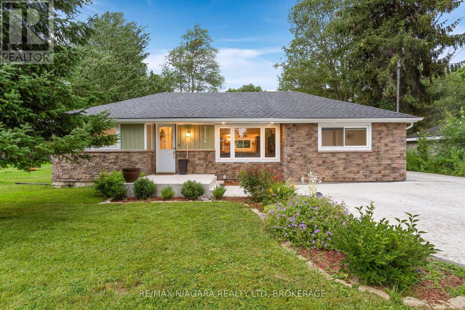 3234 RISELAY AVENUE - 1