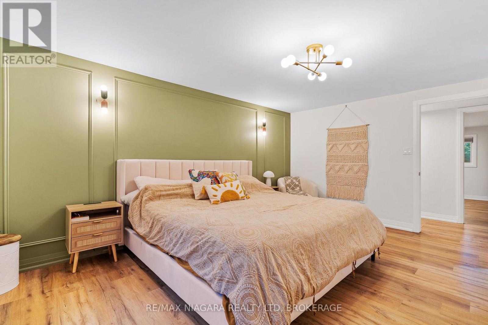 3234 RISELAY AVENUE - 18