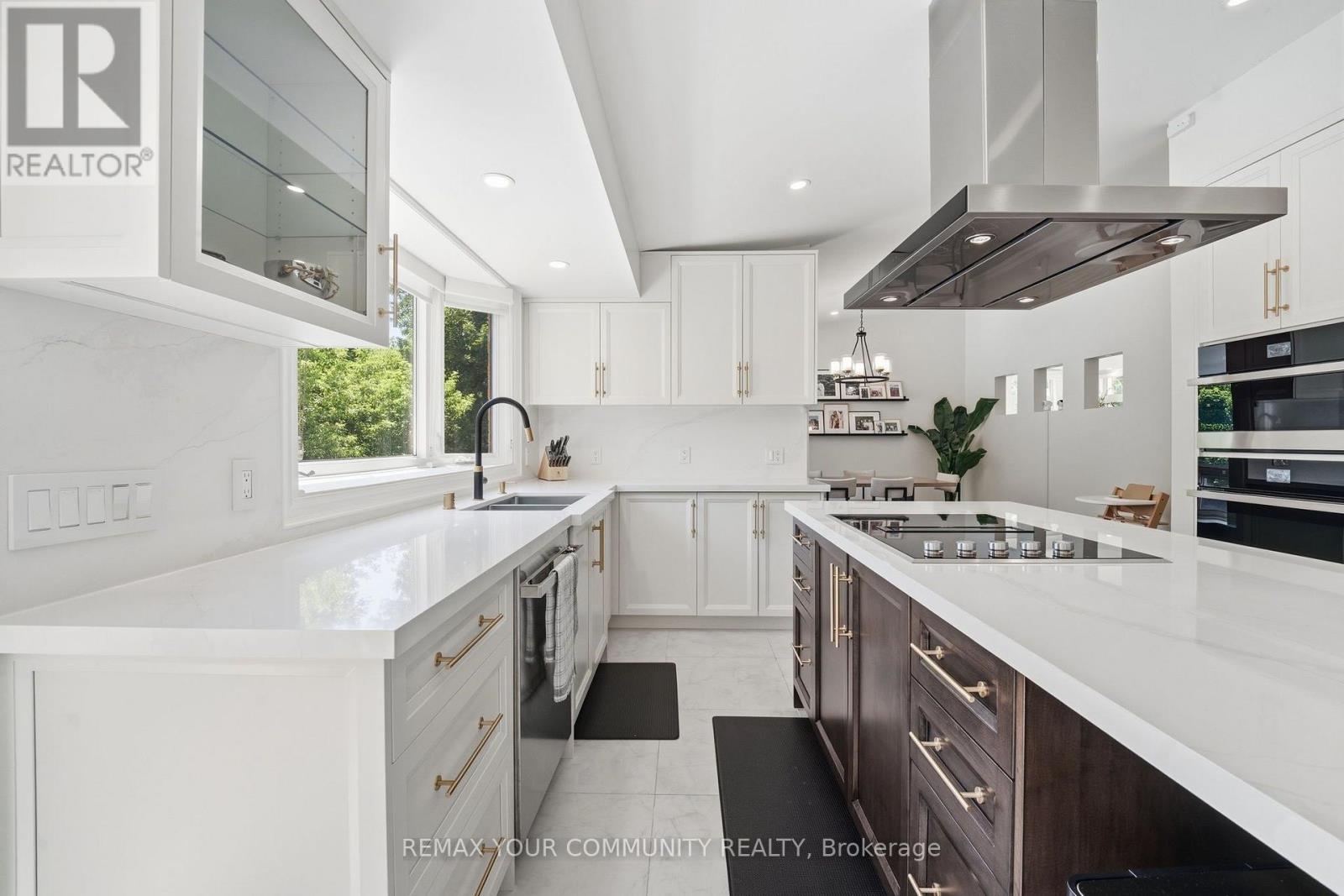 35 IDLESWIFT DRIVE - 20