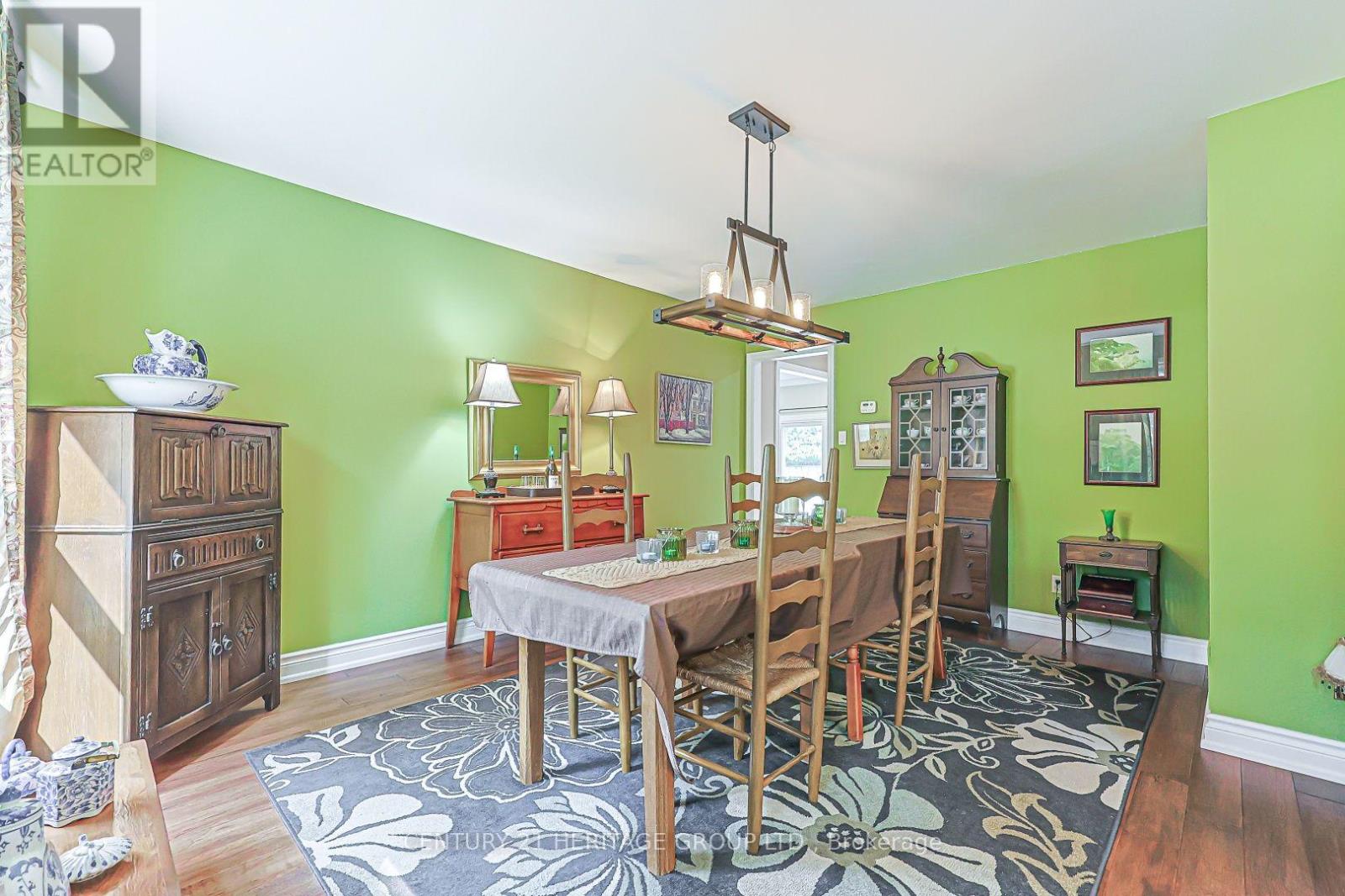 25 GRANT COURT - 15