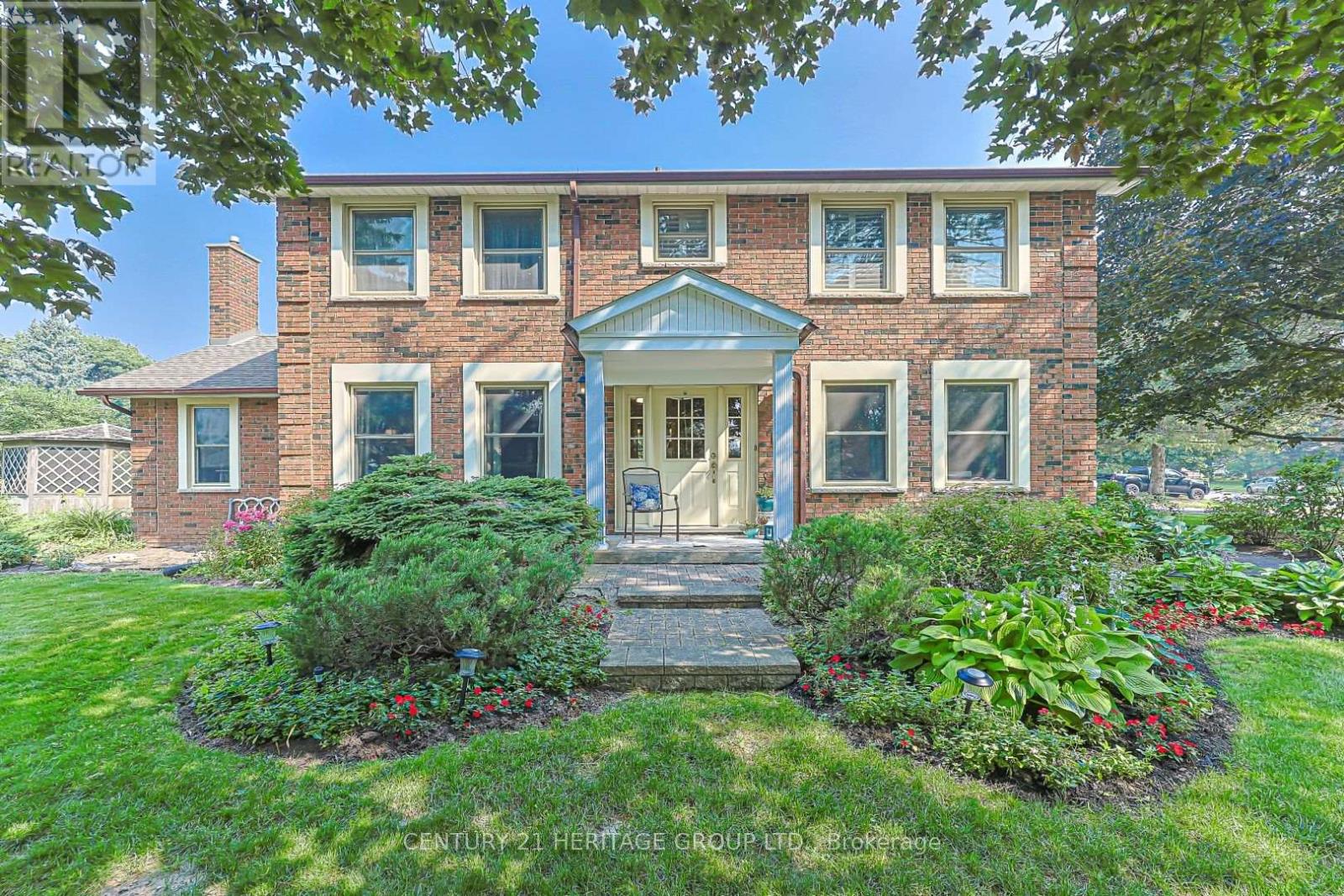 25 GRANT COURT - 7