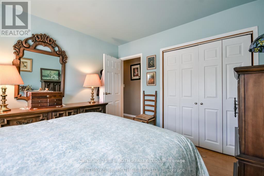 8 SANDRA DRIVE - Image 21