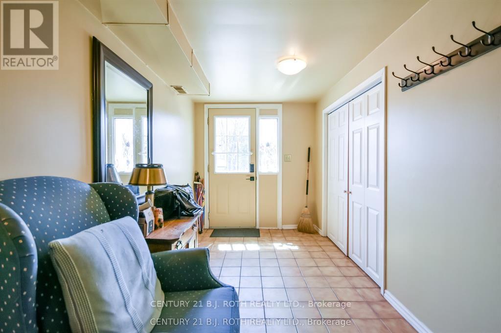 8 SANDRA DRIVE - Image 29