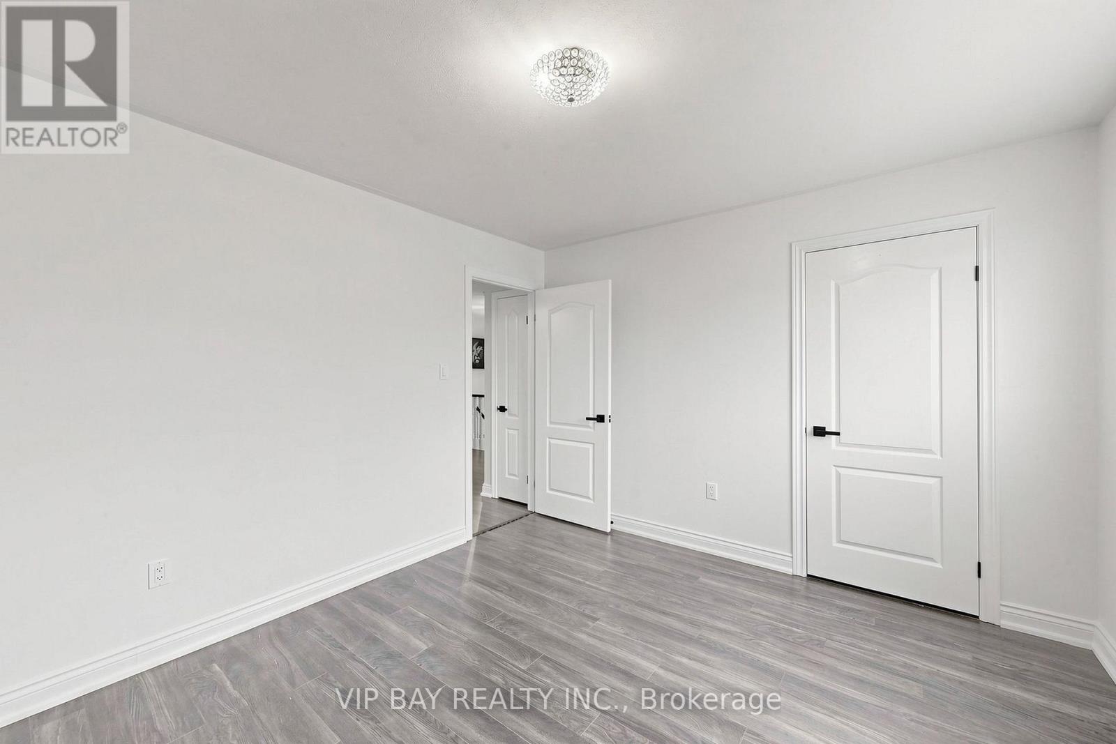 77 AMBERVIEW DRIVE - 29