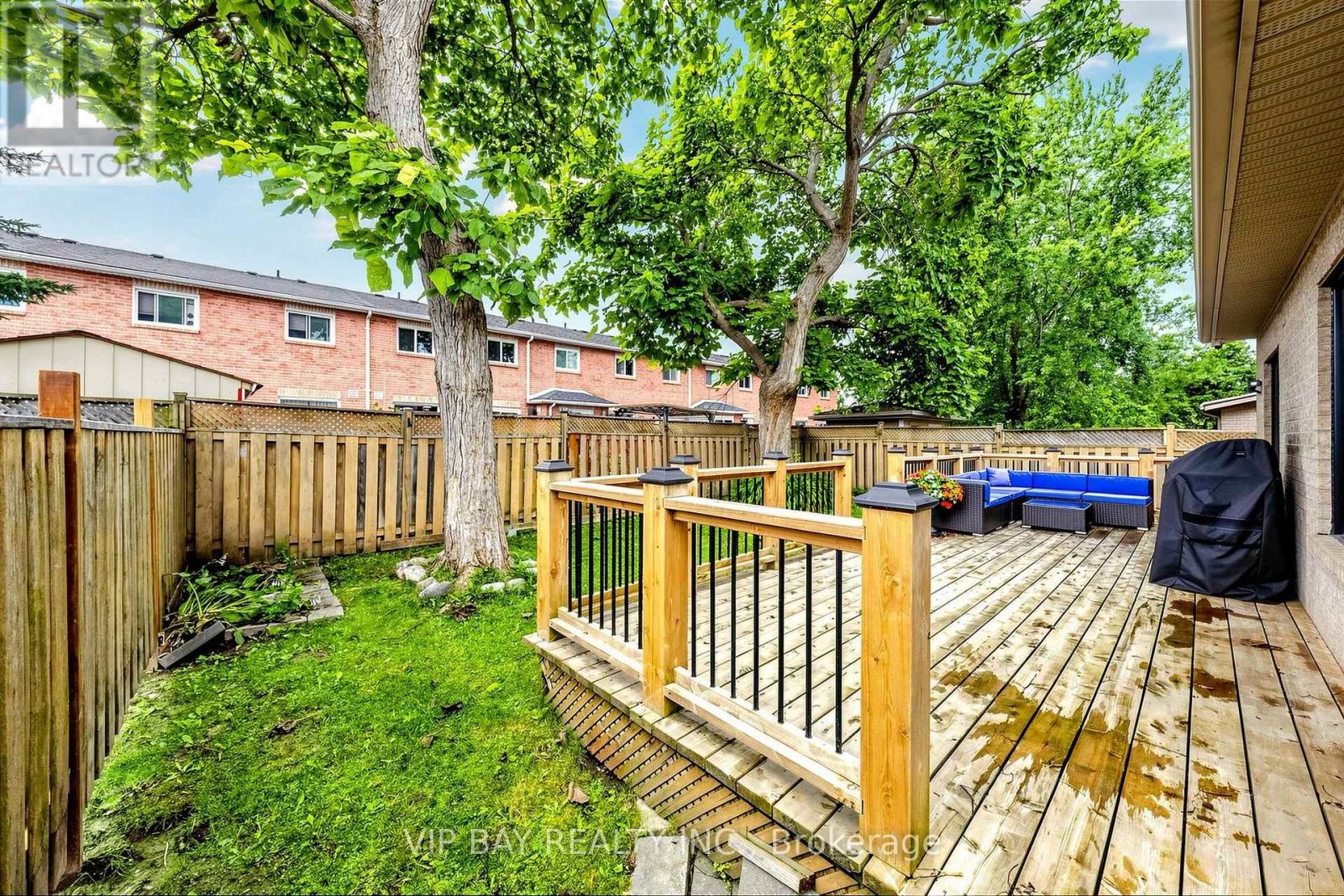 77 AMBERVIEW DRIVE - 45