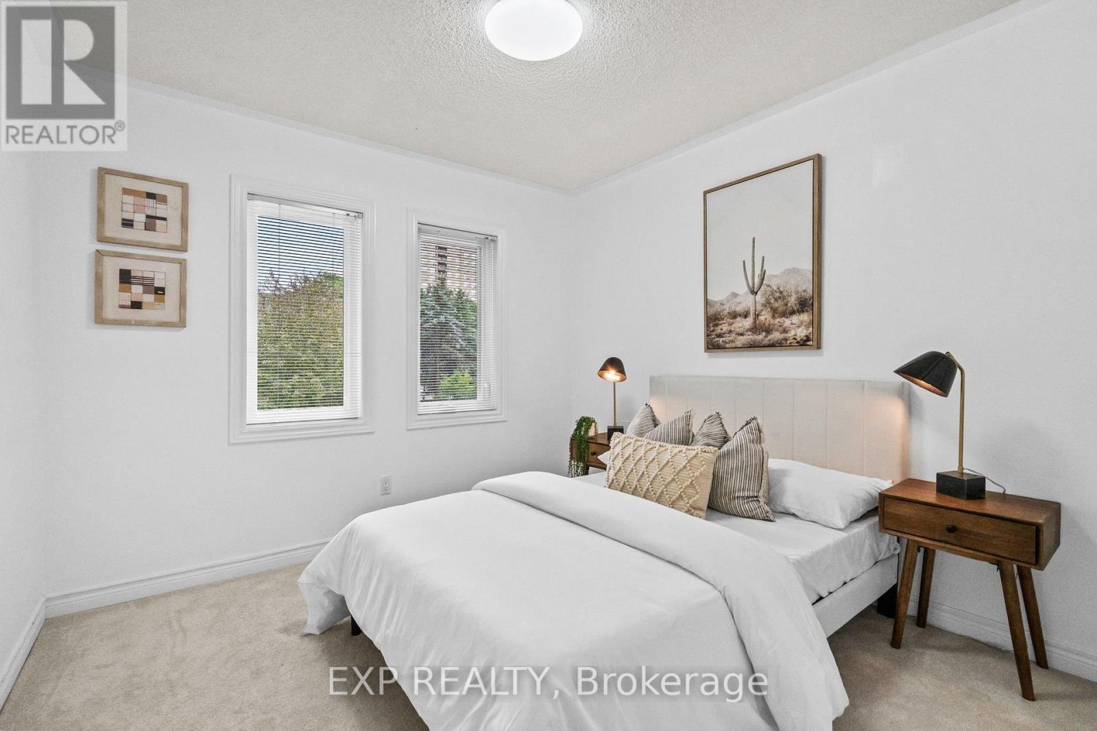 #31 1905 BROAD HOLLOW GATE - Image 30