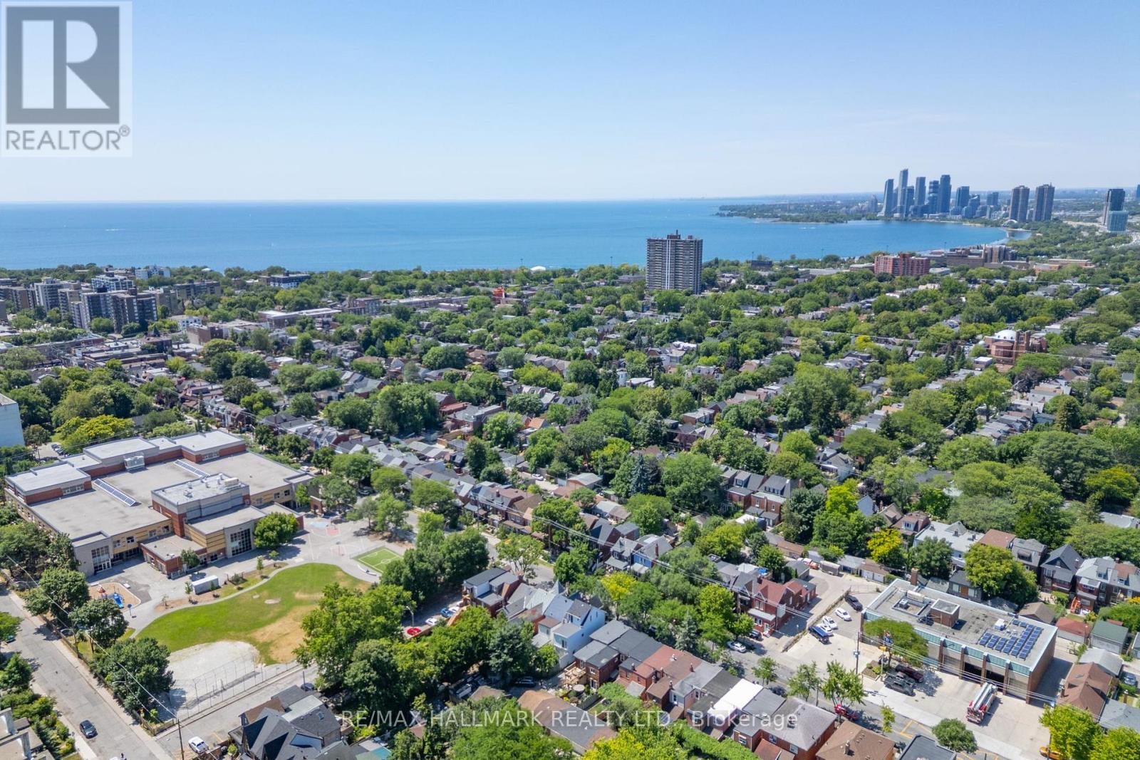 123 LANSDOWNE AVENUE - 36