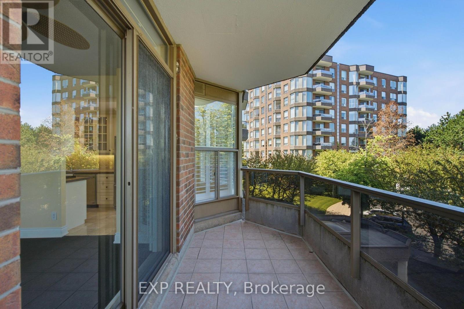 #302 1903 PILGRIMS WAY - Image 11