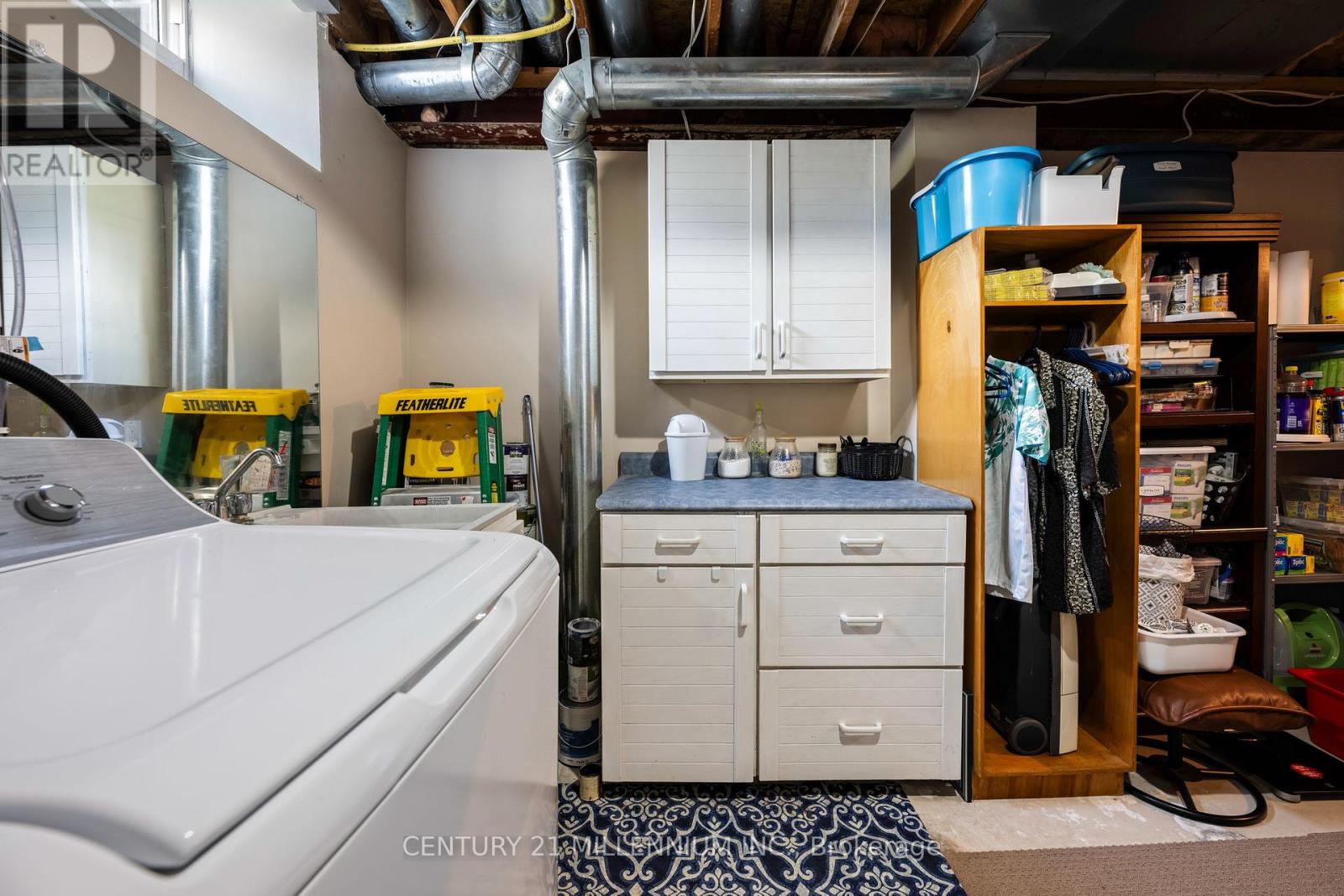 104 JOSHUA ROAD - 32