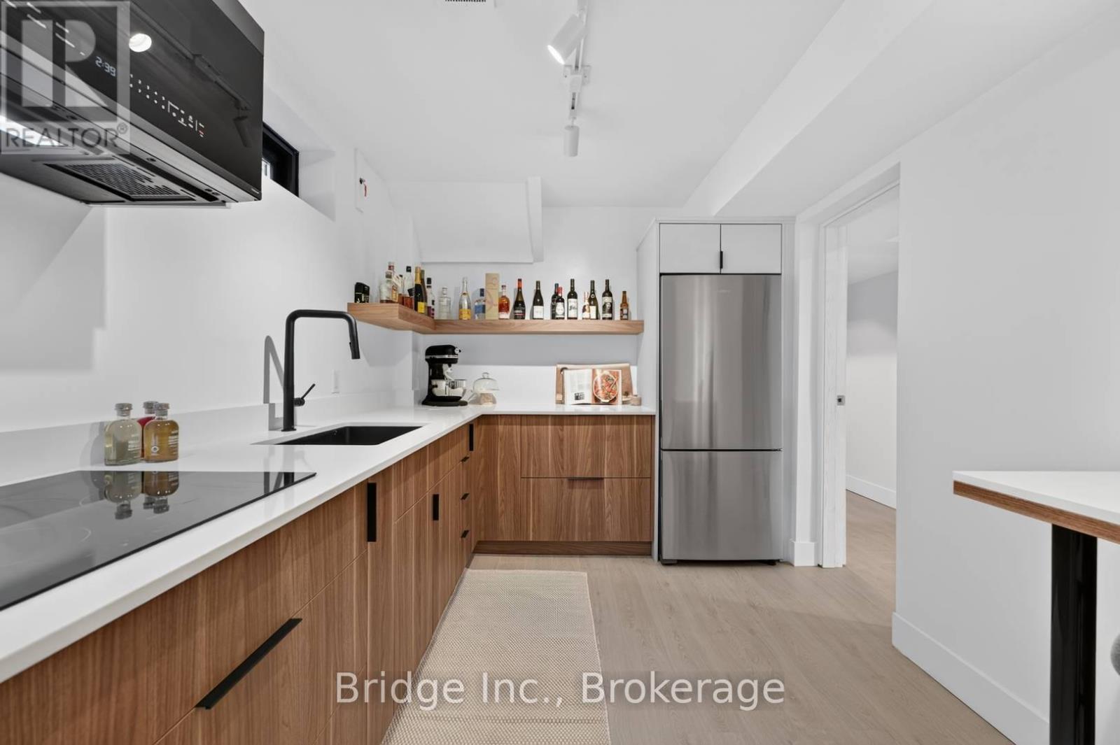 14 NORSEMAN STREET - Image 43