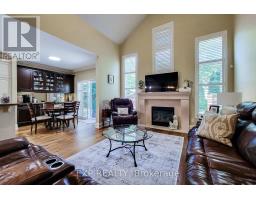 Primary Bedroom - 2270 Littondale Lane, Oakville, ON L6M0B7 Photo 6